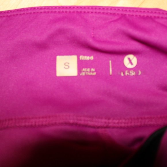 Magenta Athletic Leggings - Picture 3 of 3